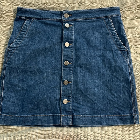 Loft denim mini skirt - Picture 1 of 8